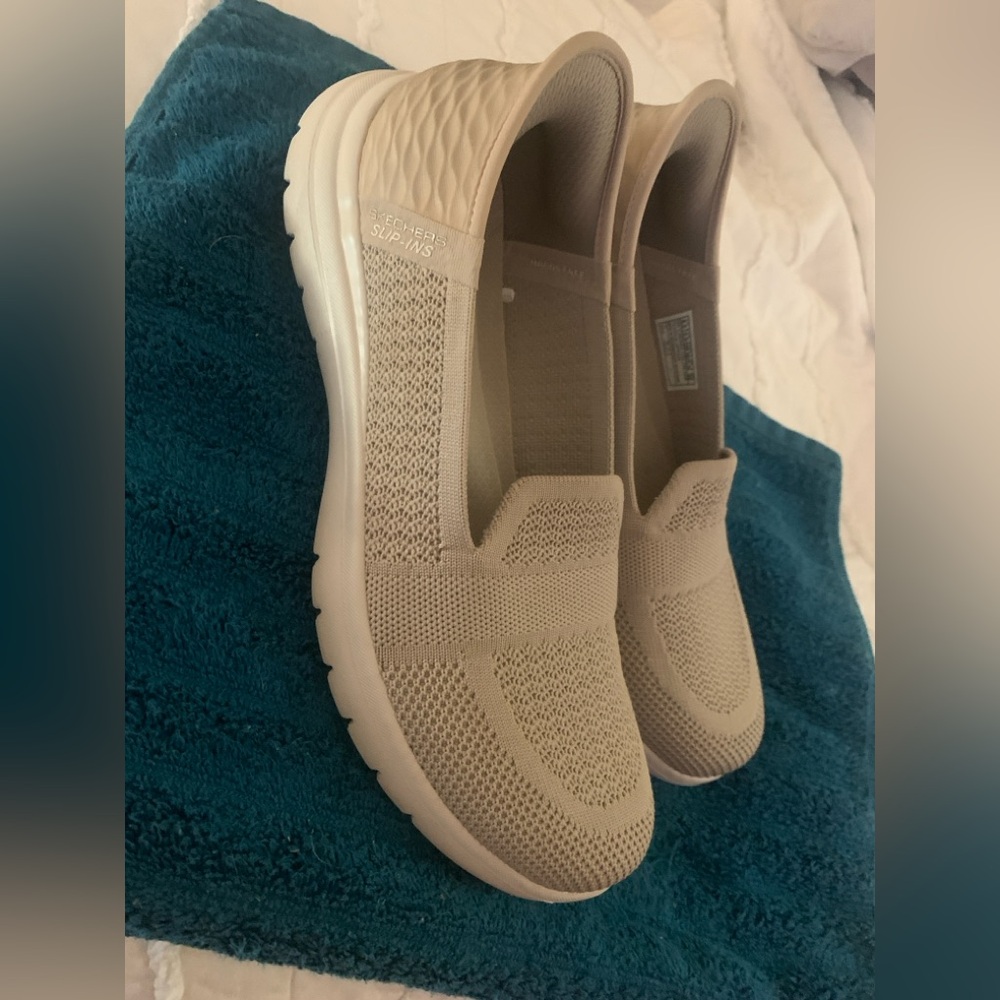 Skechers Women's Light Beige Knit Slip-In Walking Shoes